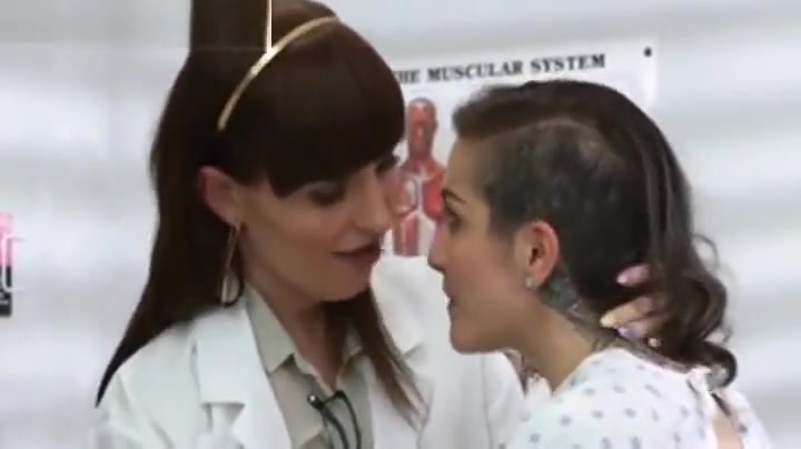 Tattooed teen 18+ nailed By Her ladyboy Doctor