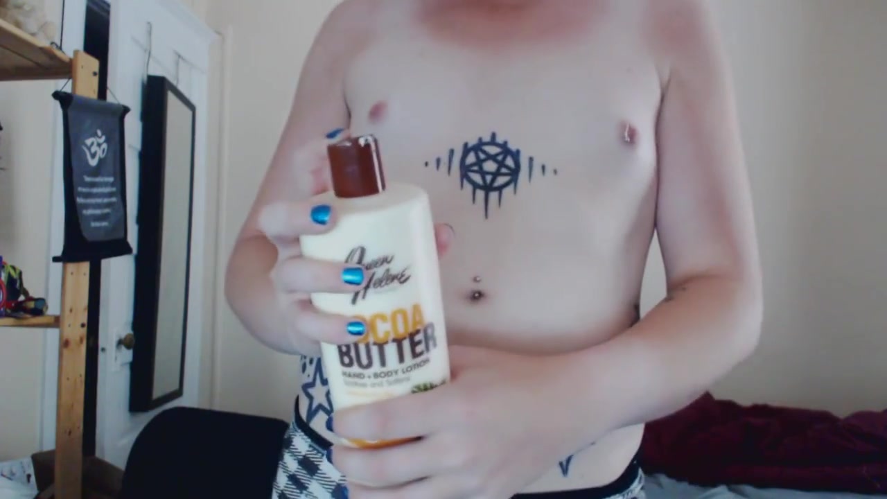 Trashy tgirl weenie Jerking
