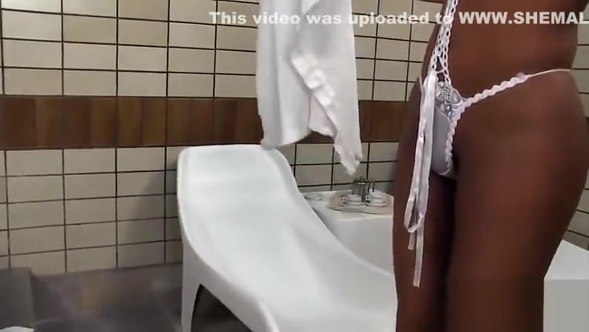 wild brunette shemale Barebacks A chap In A tight Tub