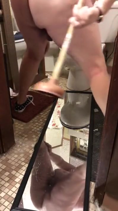 Transhooker Stephanie of cum fucks herself Hammer time butt plug style