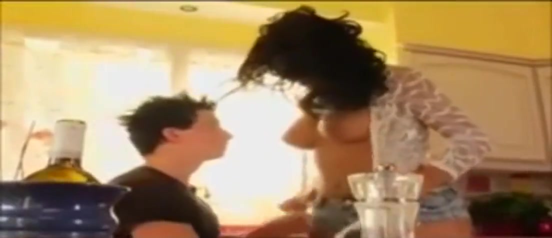 Kitchen Sink Drama Queens
