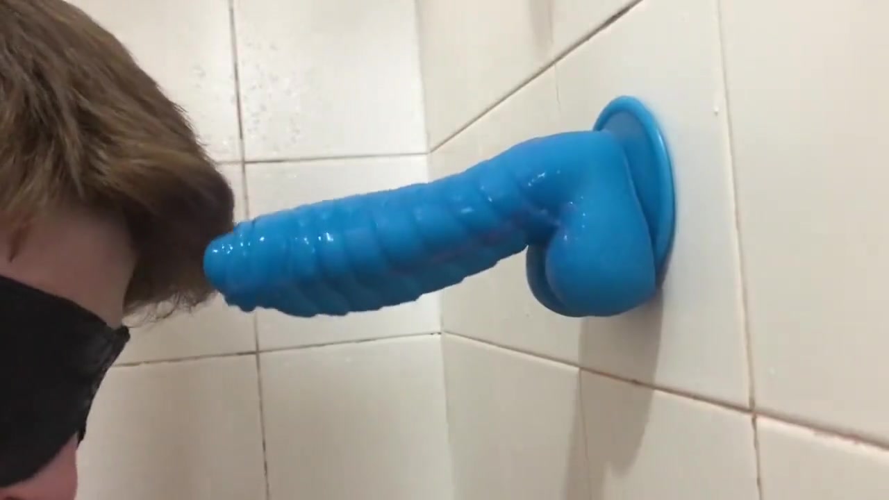 Sissy Slut Veronica X Chokes Deepthroating Dragon Cock