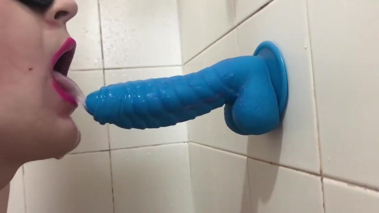 Sissy Slut Veronica X Chokes Deepthroating Dragon Cock