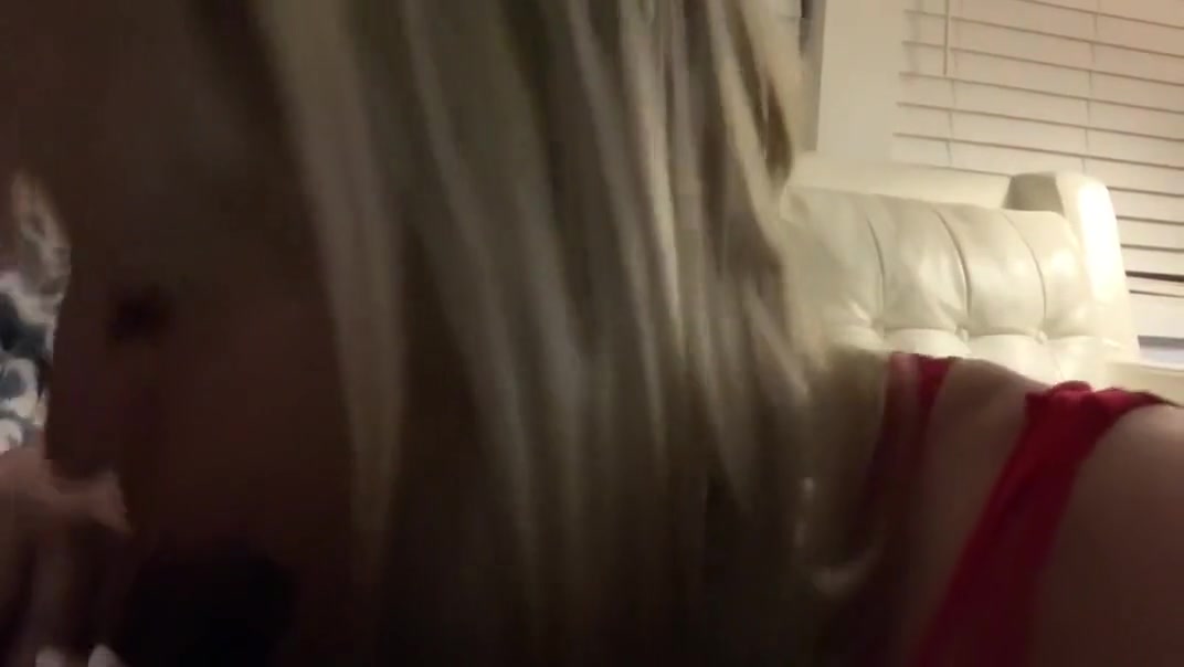 Glamgurlxoxo devours BBC and cum