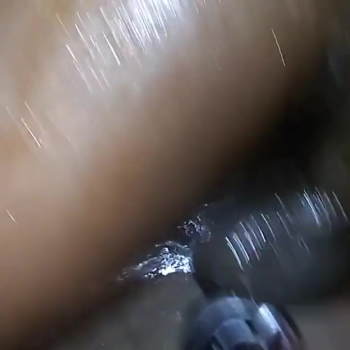 Sissy shower nutt