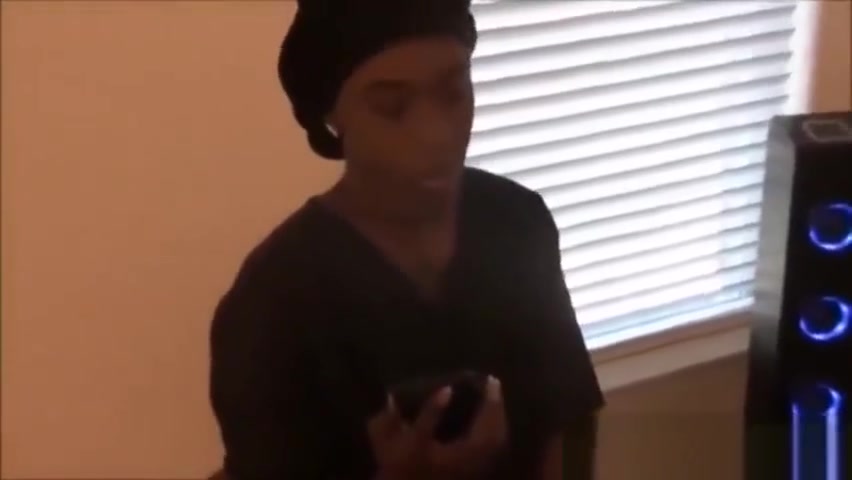 DL thug gets it on with sexy tranny