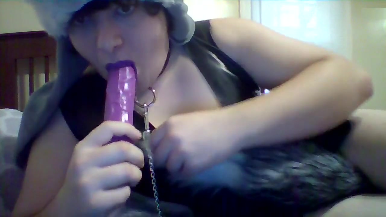 wolf girl purple lipstick masturbation and dildo suck