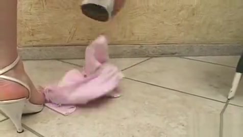 diminutive boobs blonde ladyman ass pokeed