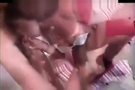 Interracial With slutty ebony TS