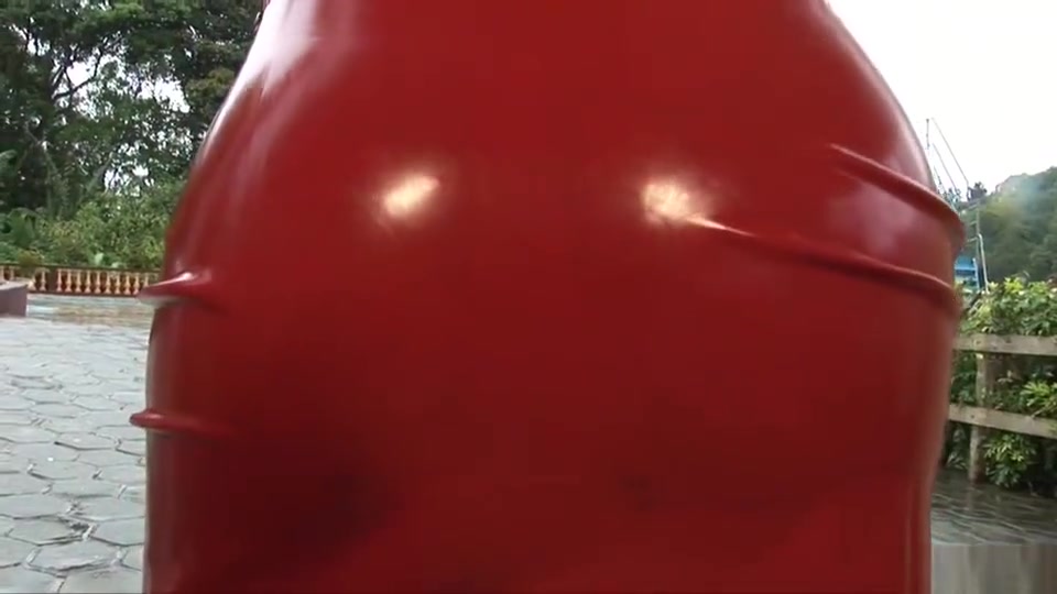 Karol Alves Has A juicy priceless handjob!