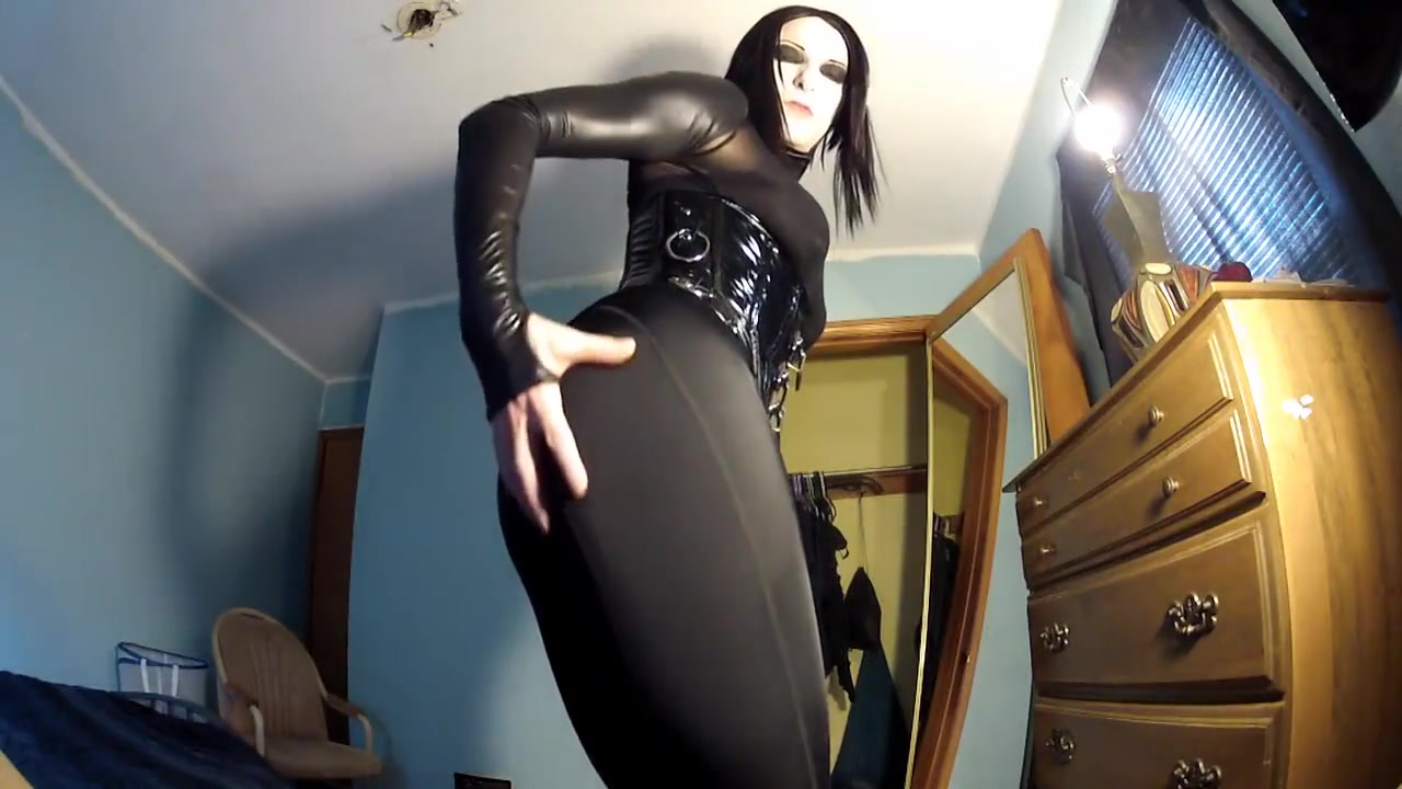Leggings, Nylon, Heels (c4s trailer)