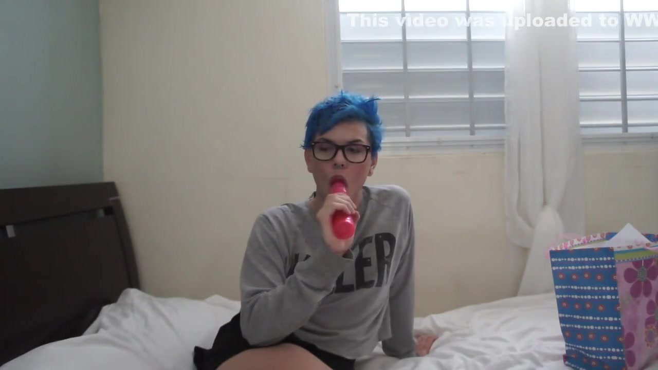 Trans teen 18+ Plays With toy