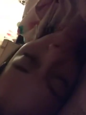 KingCloud feeding TinaG69