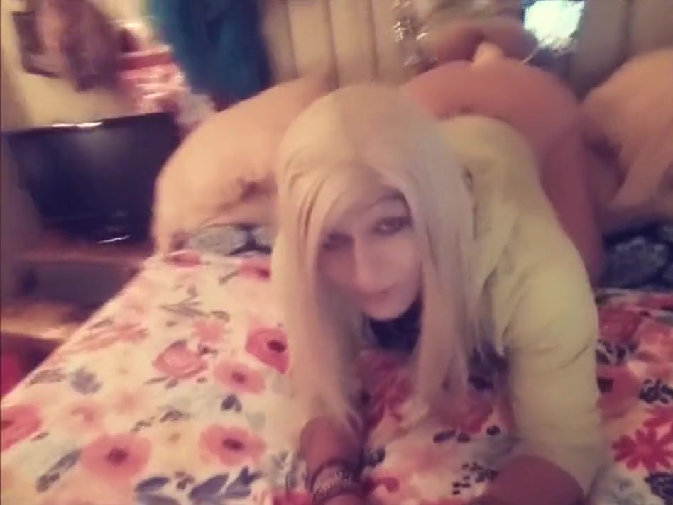 cute Blonde Trans solo