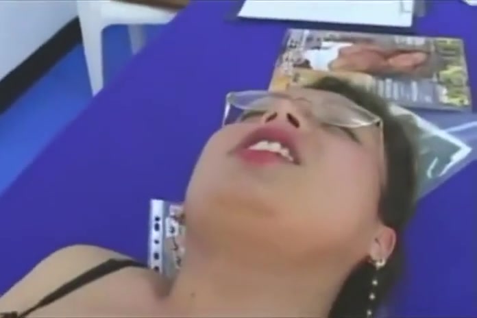 Tranny fucks delicious