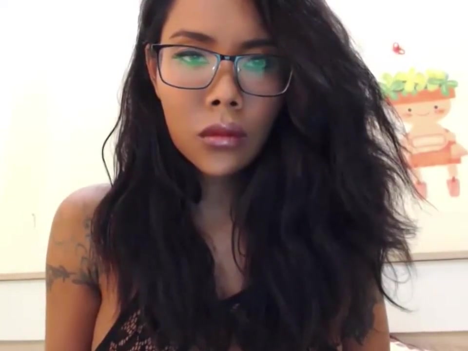 Areeya Miyabi on cam