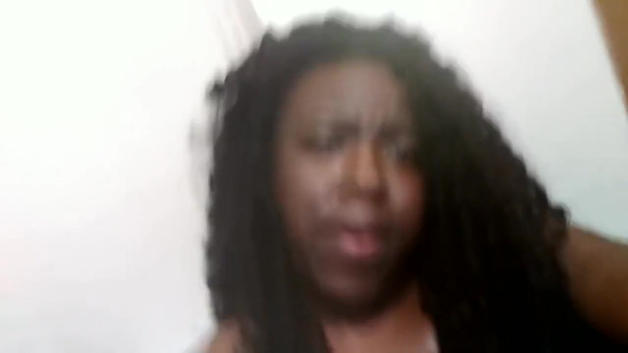 Thick Tranny Oils Up Then Masturbates TS Creme Cakee