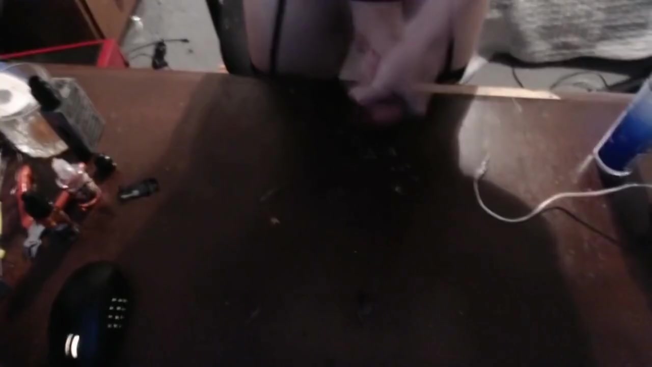MaddieCDSlut Stroking