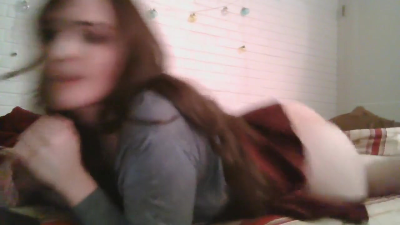 naughty tgirl teen 18+ texting in bed