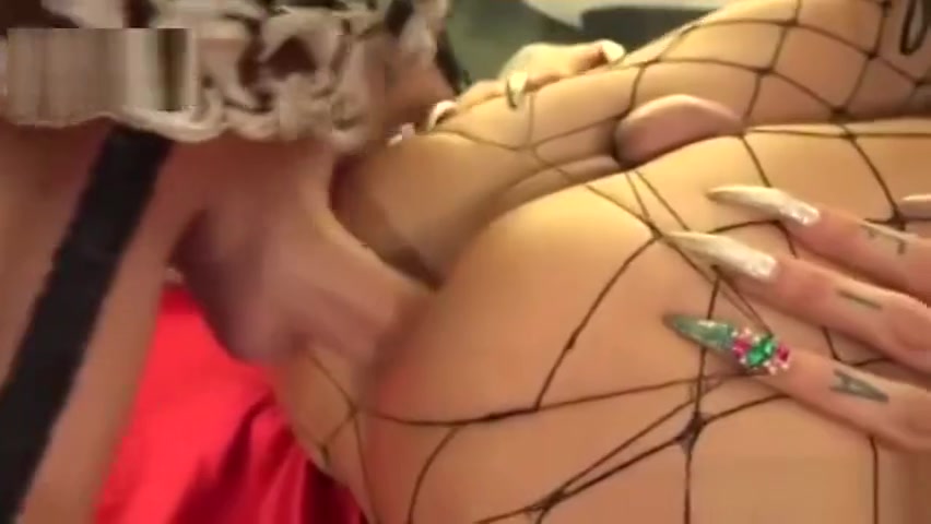 Hot shemales fuck each other good
