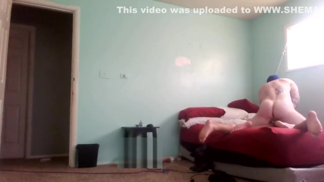 CD Gets Pounded BB