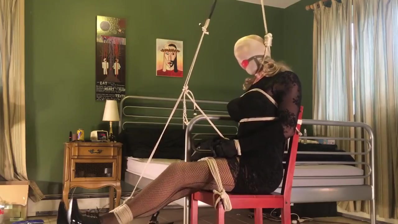 Hooker Tranny Tormented by Sadistic Client