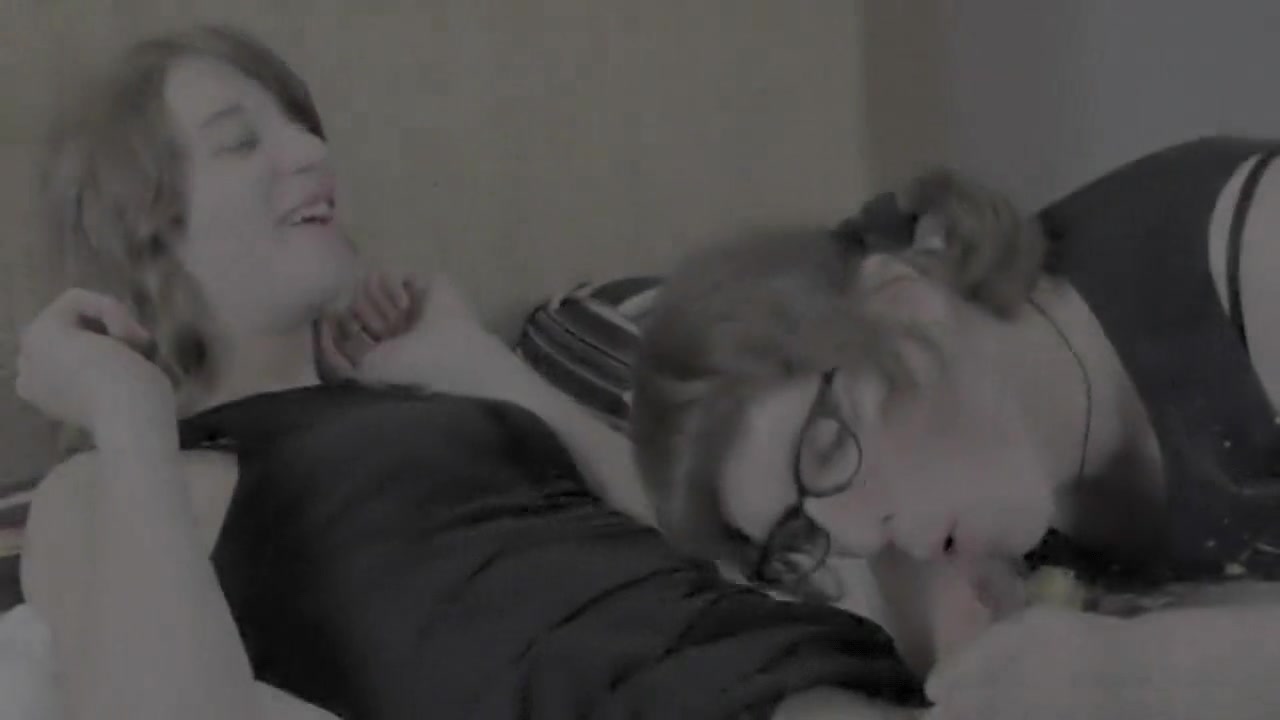 Natural tgirls butt fucking each other