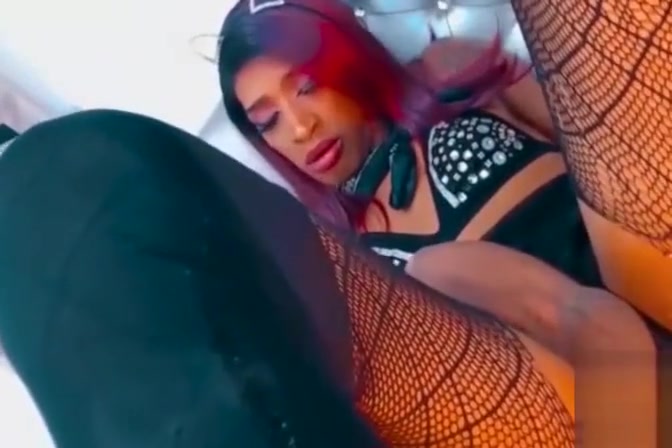 Black redhead shemale jerks monsterdick