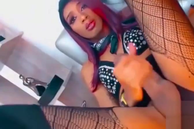 Black redhead shemale jerks monsterdick