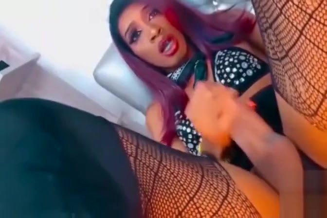Black redhead shemale jerks monsterdick