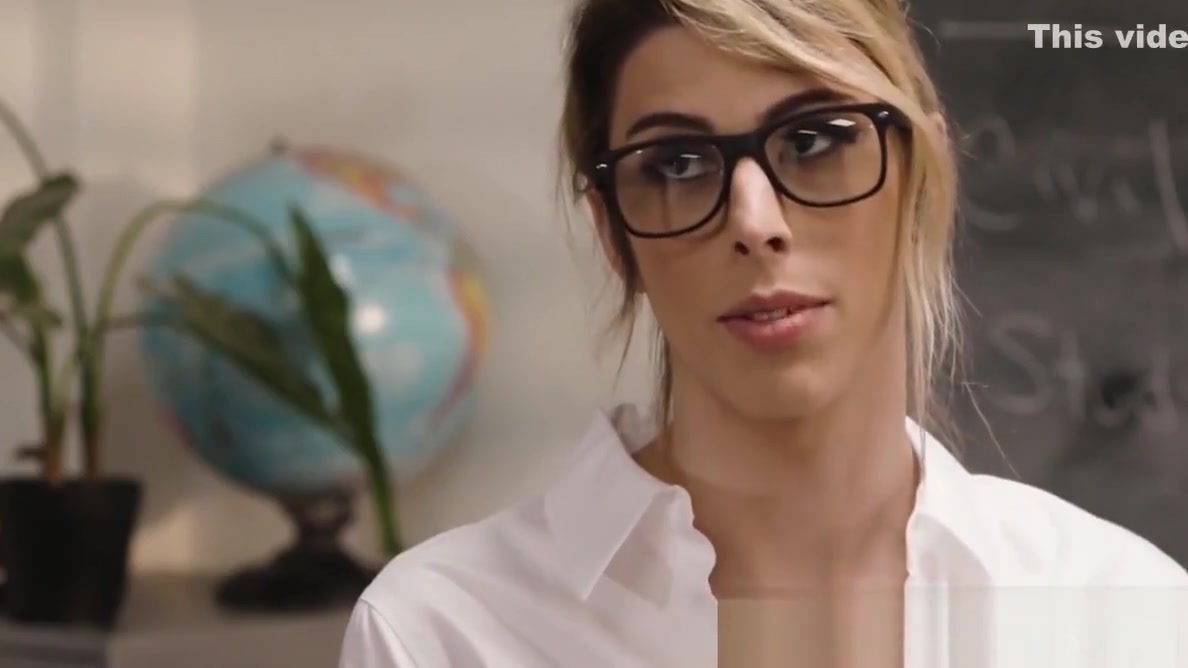Tattooed teacher bangs gorgeous tbabe after class