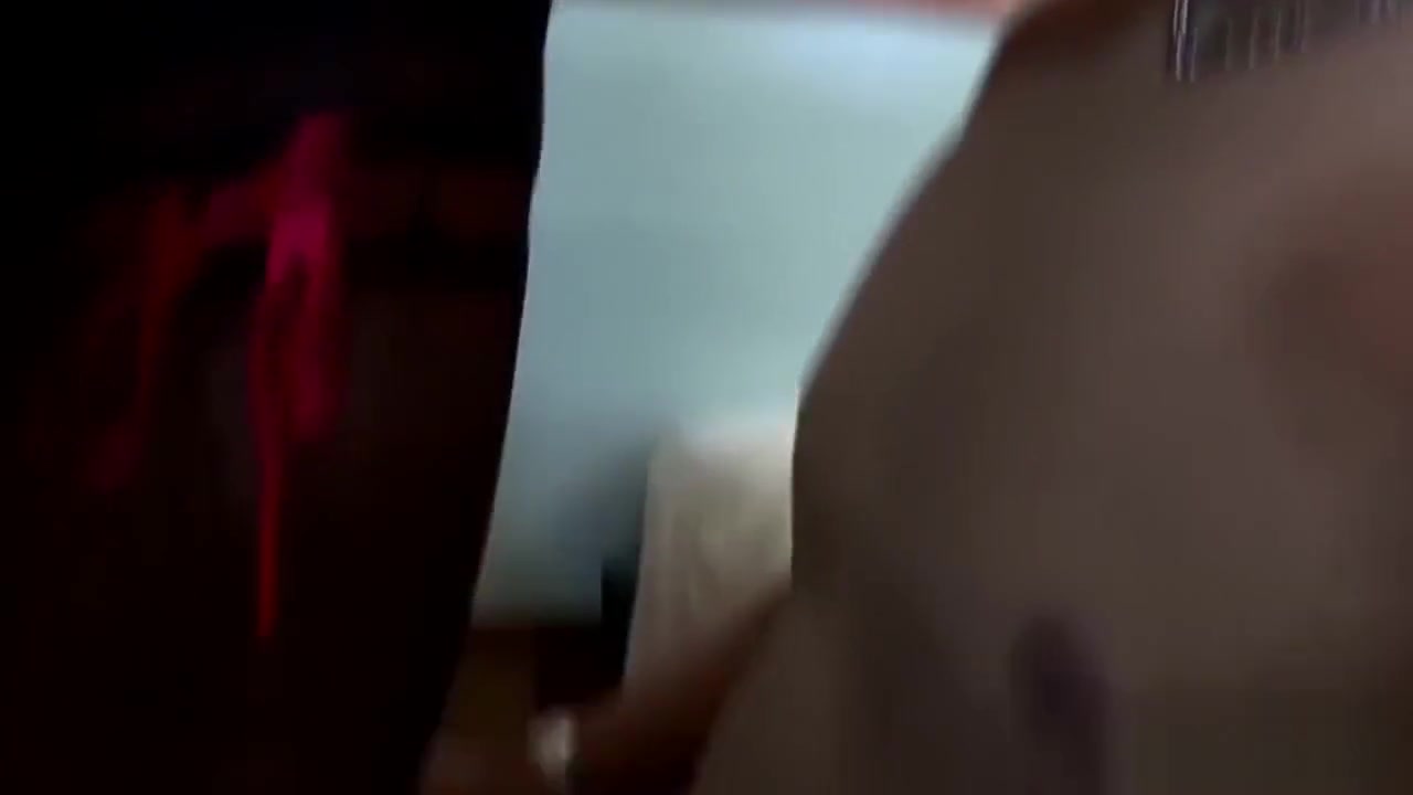 Hot shemale Camilla Jolie has sex with guy