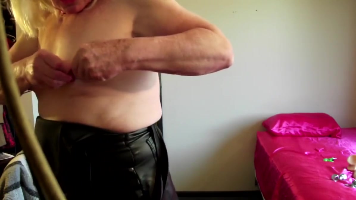 Skype Performance for Mistress Akella
