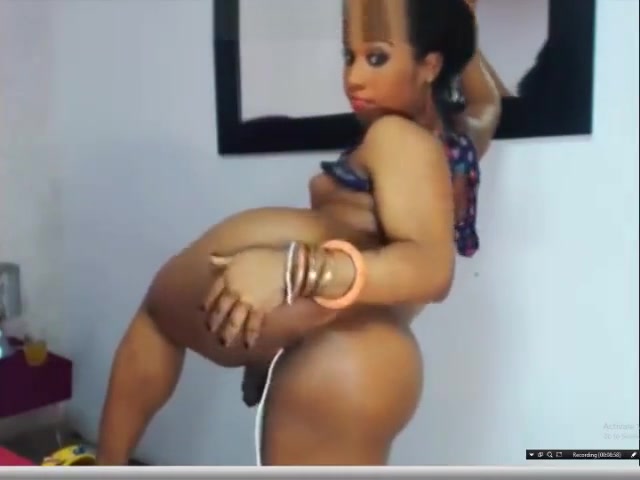 Very Horny Shemale Fapping