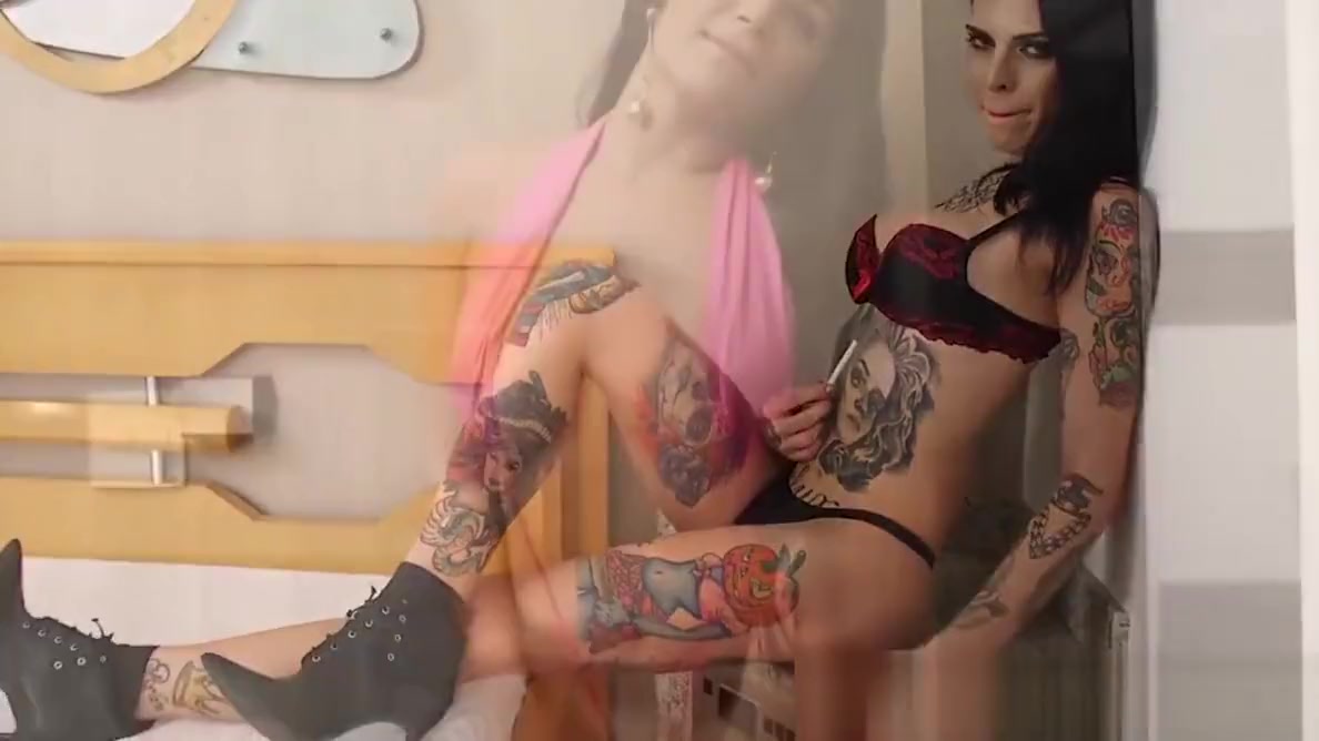 Delicious shemale babes teasing and enjoying themselves