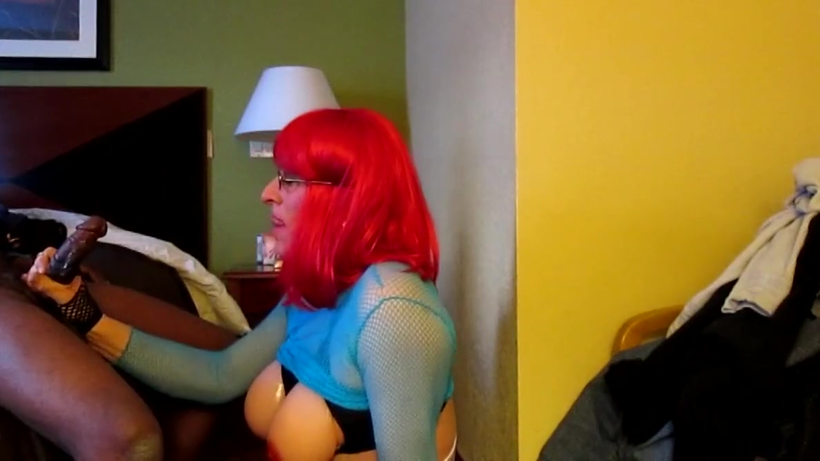Sissy Sucks 30 BBC