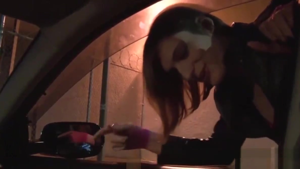 Christian XXX picks up a tranny hoe