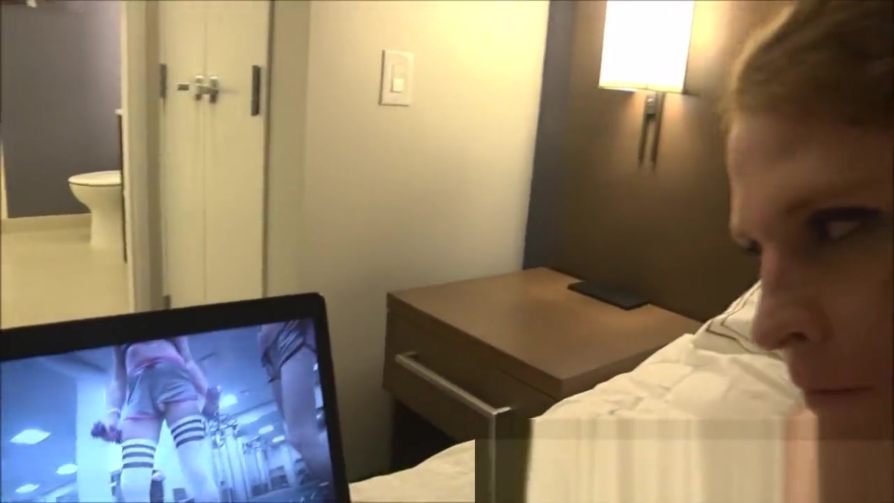 Tranny Roommates Bareback Shower Love