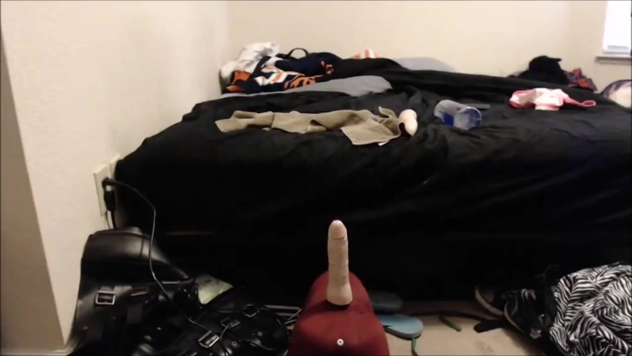 Teenage Shemale Really LOVES her Sex Toys