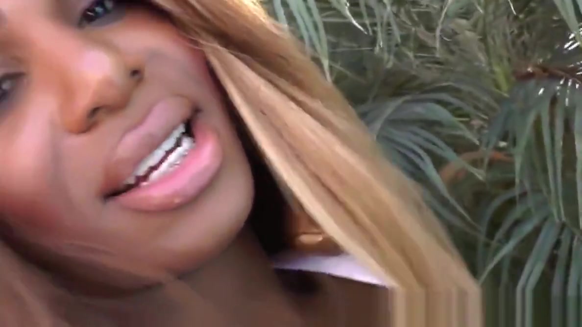 Black fitness ts cocksucks till cum in mouth