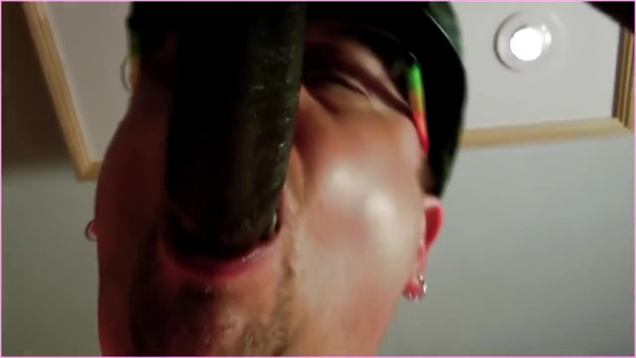 ROB BROWN: QUEER ME CLIP 3