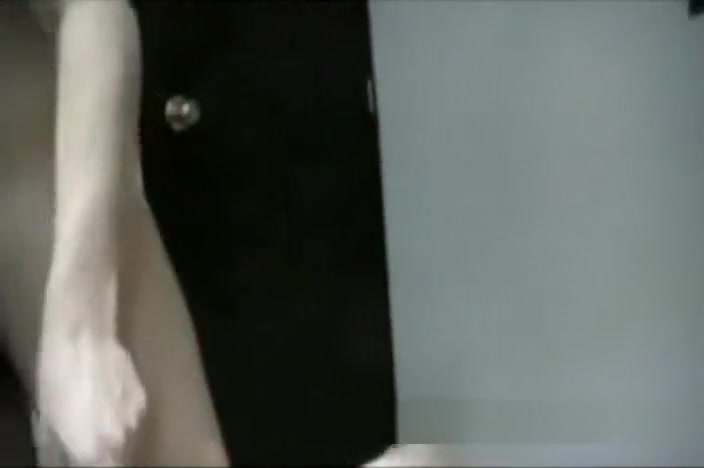 Cumming with mexican tranny
