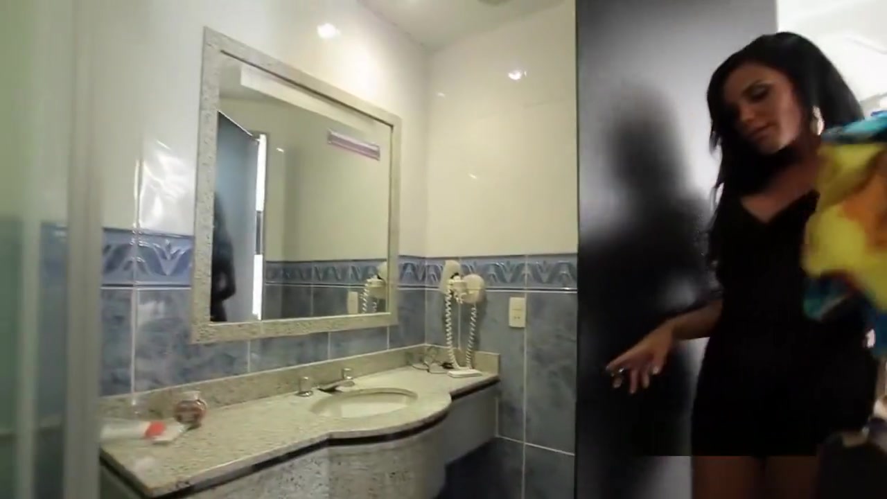 Tanlined latina tgirl fucks dude