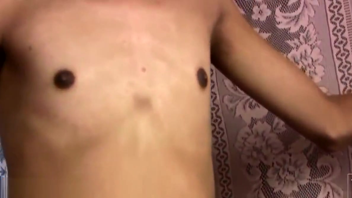 Filipino beauty is fingering shaved ass while jerking pecker