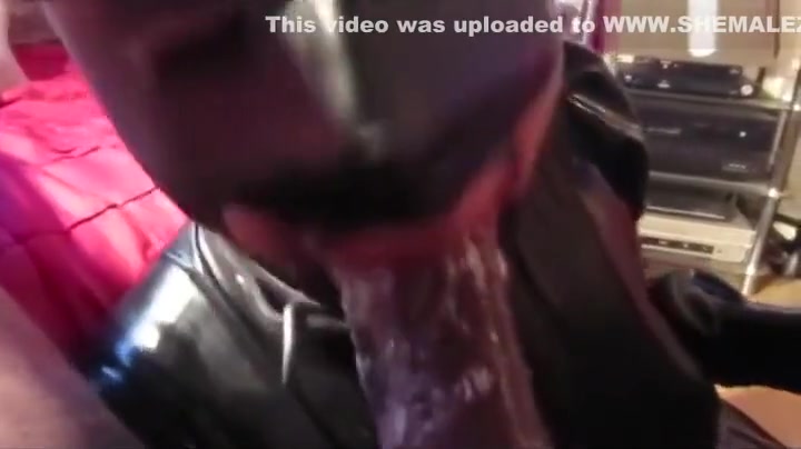 Latex Shemale tiffanylondontv gags drools chokes on BBC
