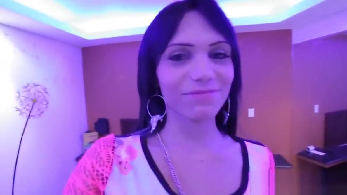 Latina tranny jerking her dick before scene