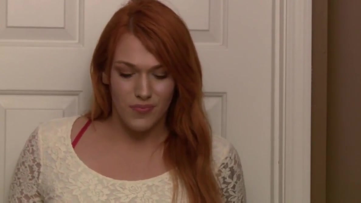 Aspen Brooks seduces a younger guy