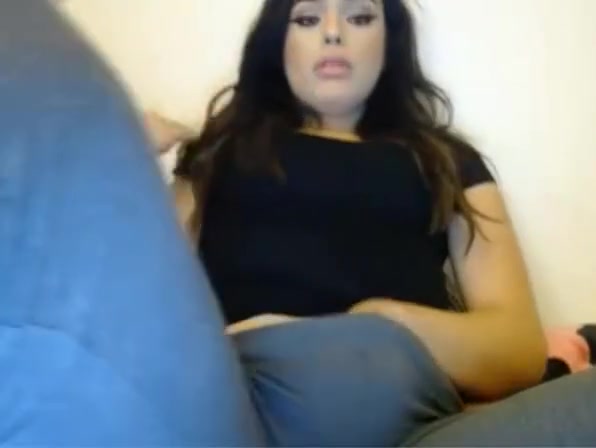 Gorgeous TS playing with her cock