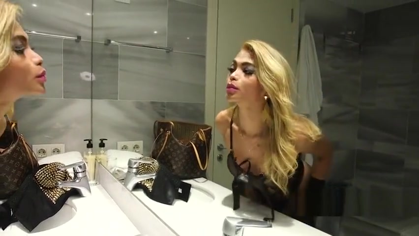 Guy facialized latina shemale