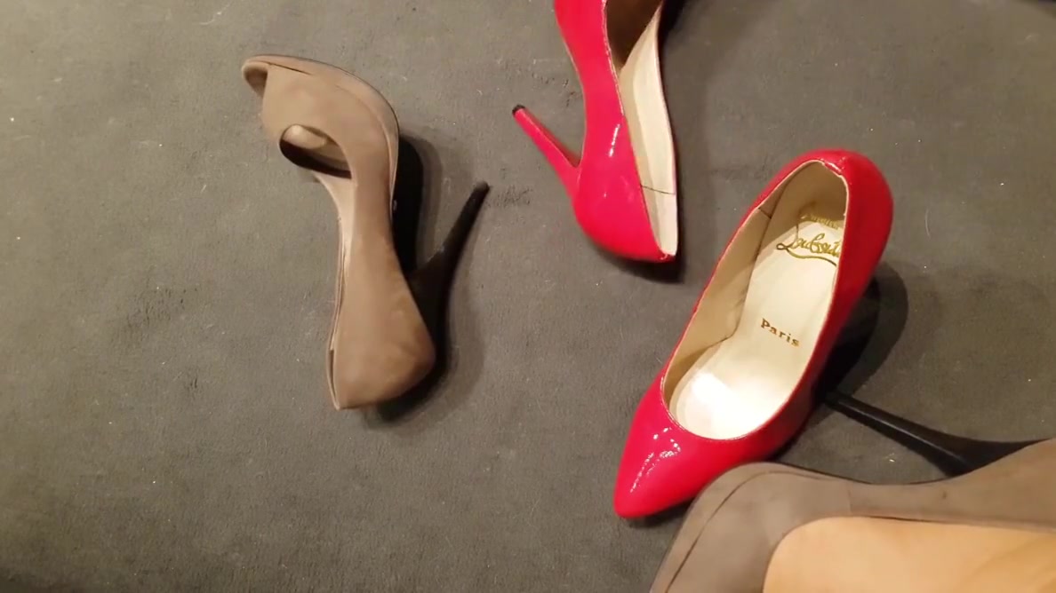 Unpacking the heels of cumonheels81's wife